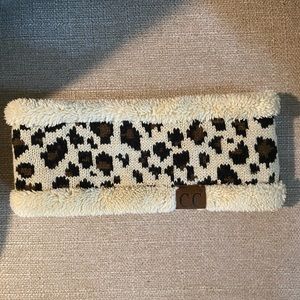 NWOT C.C. Head wrap